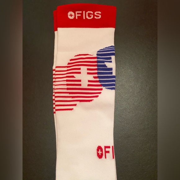 FIGS Compression Socks READY WHEN YOU ARE Red White Size Large NWOT - Picture 2 of 4